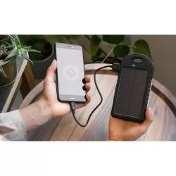 Bateria portátil solar em ABS com painel solar e LED 2.000 mAh Personalizada Bateria portátil solar em ABS com painel solar e LED 2.000 mAh Personalizada