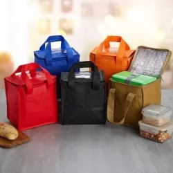 Bolsa Térmica 5 Litros TNT Personalizada Bolsa Térmica 5 Litros TNT Personalizada