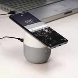 Caixa de Som com Carregador por Indução Personalizada Caixa de Som com Carregador por Indução Personalizada