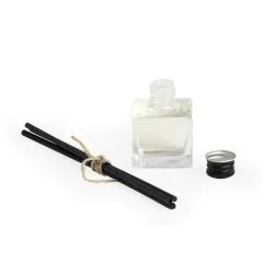 Difusor de Aromas 30ml Cedro Verde Personalizado Difusor de Aromas 30ml Cedro Verde Personalizado