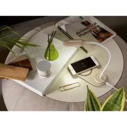 Luminária de mesa com carregador wireless Personalizada Luminária de mesa com carregador wireless Personalizada
