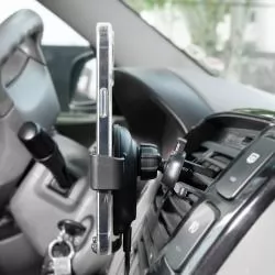Suporte Veicular com Carregamento de Indução Personalizado Suporte Veicular com Carregamento de Indução Personalizado